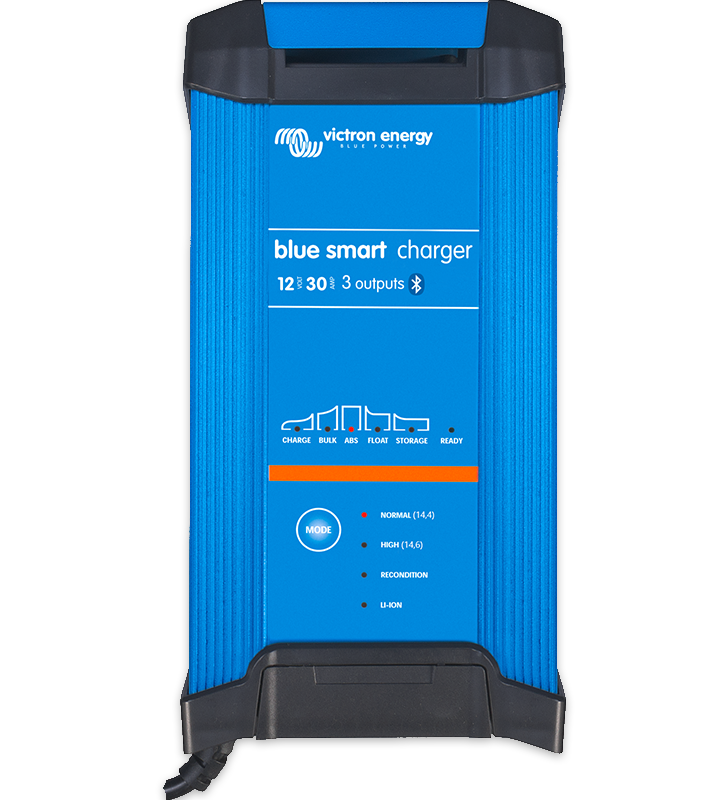 Blue Smart IP22 Battery Charger 12V/30Ah 3 Çıkışlı